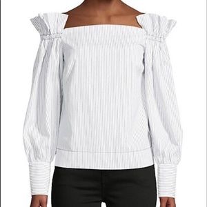 💕 Lea & Viola off the shoulder striped top